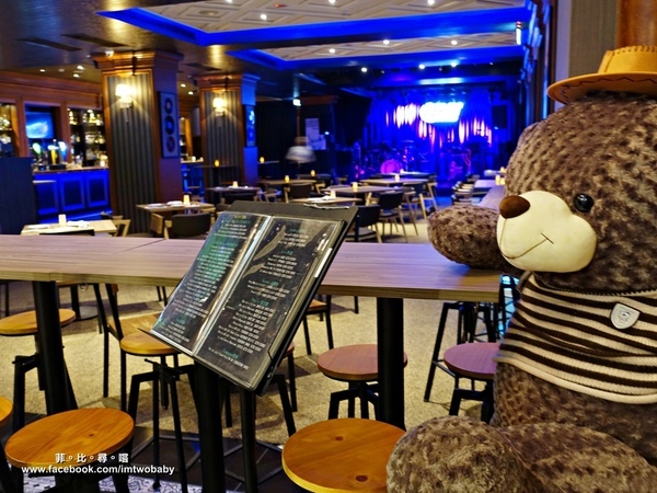 Rocket Music：捷運忠孝新生站 Rocket Music 音樂火箭餐廳 恣意悠閒享受美食及搖擺的音樂夜！ (內有現場LIVE影片)