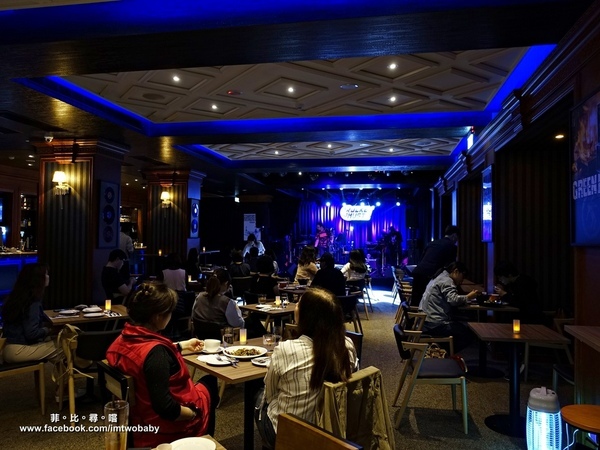 Rocket Music：捷運忠孝新生站 Rocket Music 音樂火箭餐廳 恣意悠閒享受美食及搖擺的音樂夜！ (內有現場LIVE影片)