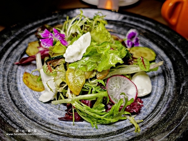 Rocket Music：捷運忠孝新生站 Rocket Music 音樂火箭餐廳 恣意悠閒享受美食及搖擺的音樂夜！ (內有現場LIVE影片)