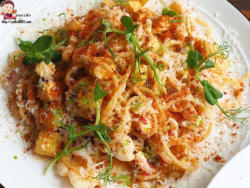 桃園平鎮美食-Amour373cafe 阿沐373-把沙灘搬進咖啡廳裡，餐點精緻好吃有用心  (邀約) @民宿女王芽月-美食.旅遊.全台趴趴走