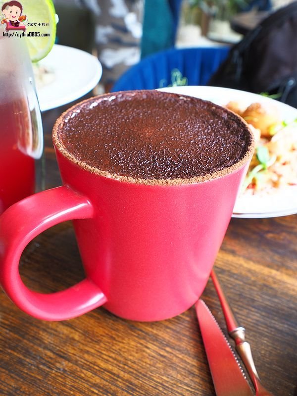 桃園平鎮美食-Amour373cafe 阿沐373-把沙灘搬進咖啡廳裡，餐點精緻好吃有用心  (邀約) @民宿女王芽月-美食.旅遊.全台趴趴走