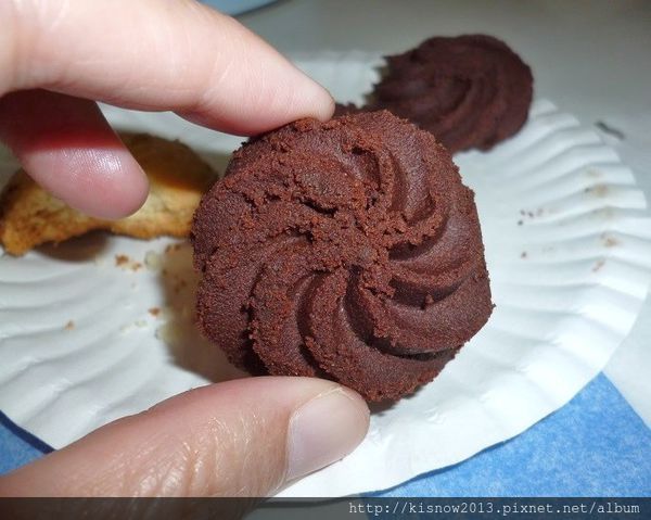 國王獅手工餅乾:酥軟濃郁的奶油曲奇滋味,濃純苦甜的巧克力曲奇口感-桃園中壢國王獅手工餅乾宅配餅乾体驗心得