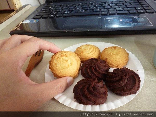 國王獅手工餅乾:酥軟濃郁的奶油曲奇滋味,濃純苦甜的巧克力曲奇口感-桃園中壢國王獅手工餅乾宅配餅乾体驗心得