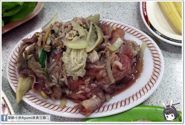 真味石頭火鍋：[食記]►台南北區◄在地老店大骨湯頭超清爽/平日用餐週一到週四另送小菜！－台南小北觀光夜市真味石頭火鍋