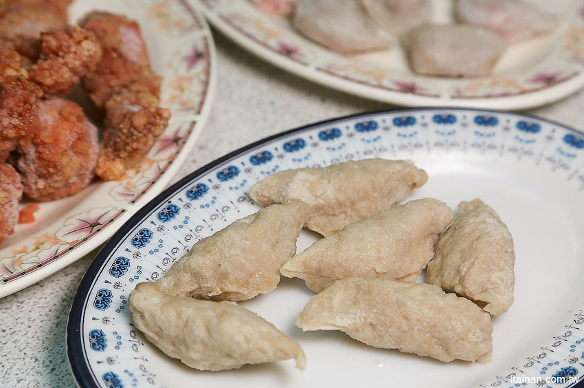 台南北區美食｜原海安路老店石頭火鍋『小北觀光夜市-真味火鍋』手炒出30幾年的古早味火鍋!- 台南好Food遊