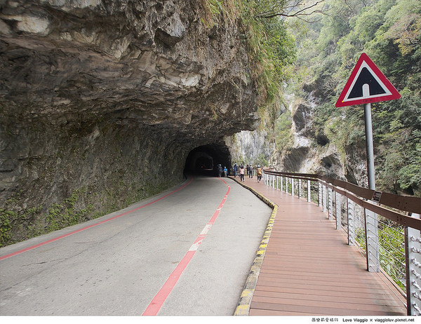 太魯閣國家公園:【花蓮 Hualien】太魯閣國家公園 燕子口步道欣賞壯麗的峽谷地形Taroko 太魯閣國家公園:【花蓮 Hualien】太魯閣國家公園 燕子口步道欣賞壯麗的峽谷地形Taroko
