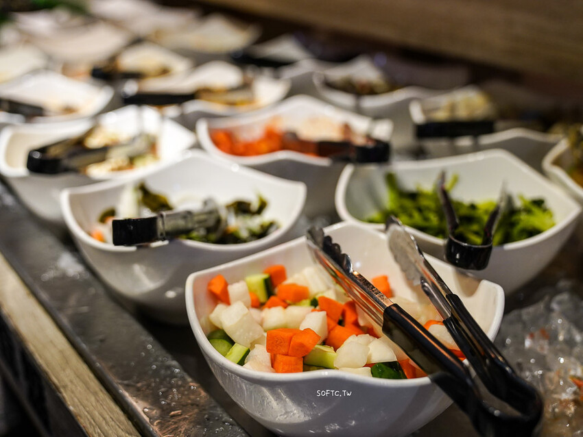 西門韓式烤肉吃到飽「阿豬嘻烤肉村」超平價銅盤烤肉&部隊鍋吃到飽 - 軟西,遊記