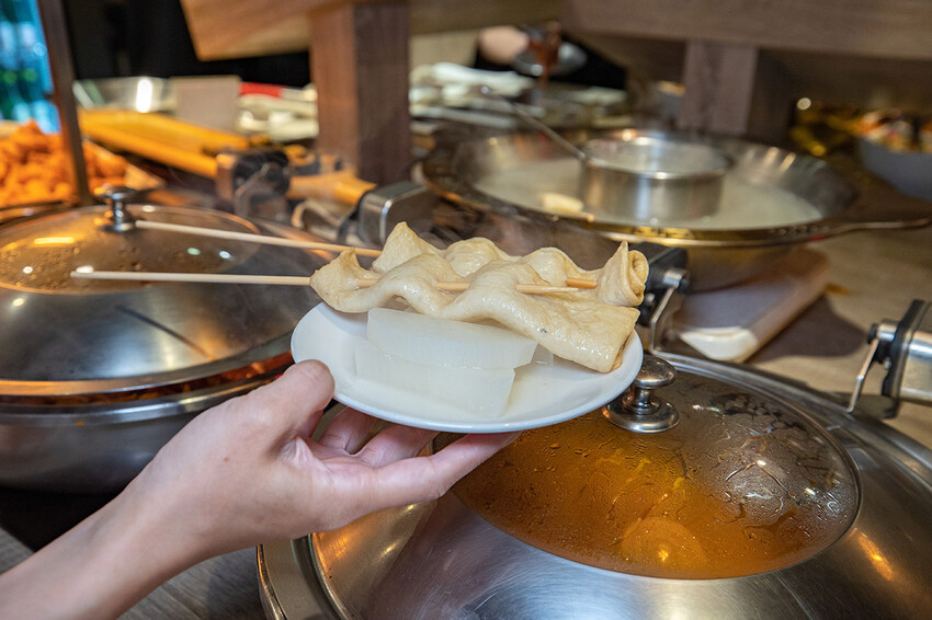 阿豬嘻烤肉村|台北超平價吃到飽,西門町美食、韓式烤肉吃到飽、西門韓式烤肉、西門韓式料理、韓式烤五花肉、韓式烤肉餐廳、西門銅板烤肉、西門韓式吃到飽、西門吃到飽
