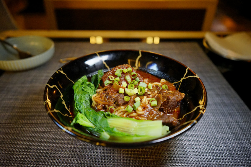 台北|洞春香 店中店神秘酒吧(G.Taipei) 無酒單Lounge bar.深夜食堂好時光 - 奇奇一起玩樂趣