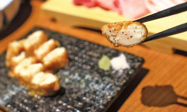 【台北美食】一笑-深夜小食堂！只有在這才能吃到的牛舌火鍋！