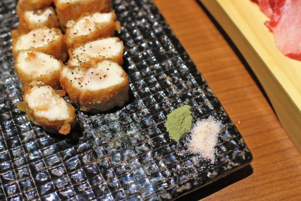 【台北美食】一笑-深夜小食堂！只有在這才能吃到的牛舌火鍋！