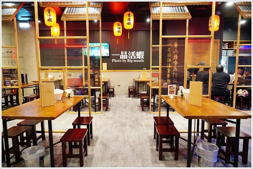 【桃園美食】一品活蝦桃園店.現撈ㄟ各式經典活蝦料理、限量脆皮雞必點!桃園聚餐推薦餐廳!