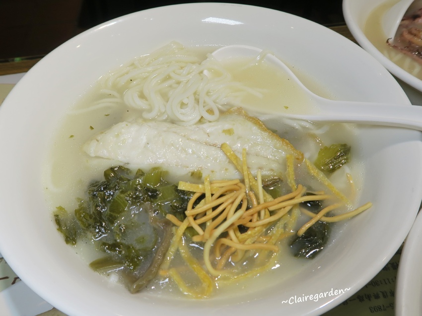 IMG_2745.JPG IMG_2745.JPG