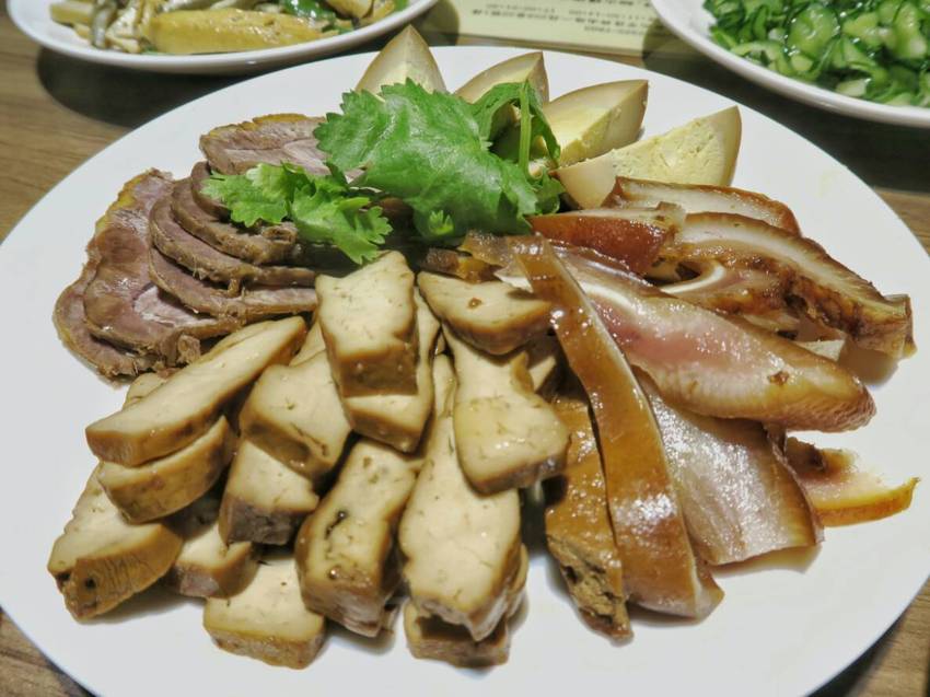 【極品好麵食堂_台北大安_上海煨麵館_中式麵食餐廳】｜台灣_台北市_大安區_美味食記