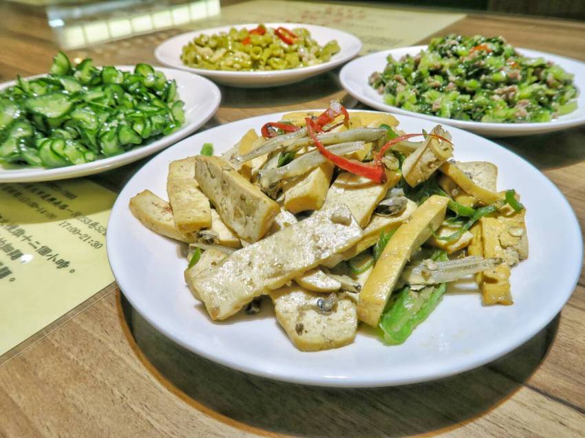 【極品好麵食堂_台北大安_上海煨麵館_中式麵食餐廳】｜台灣_台北市_大安區_美味食記