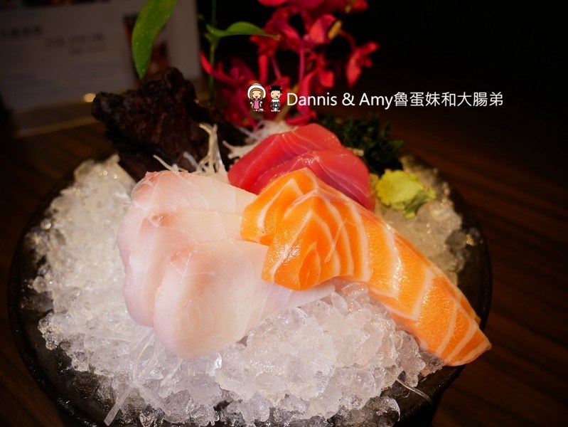 《新竹芙洛麗大飯店》野海壽司日本料理餐廳。握壽司生魚片。產地直送新鮮有青。平日限定優惠分享。家庭公司尾牙春酒聚餐好選擇︱菜單價位,營業時間分享（影片）