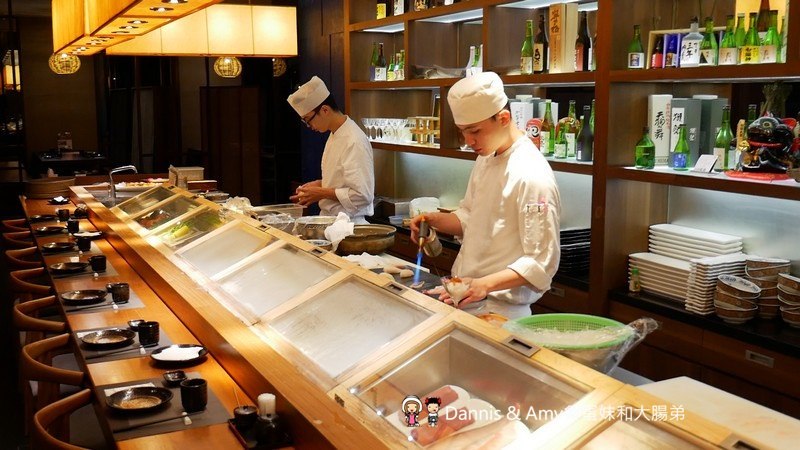 《新竹芙洛麗大飯店》野海壽司日本料理餐廳。握壽司生魚片。產地直送新鮮有青。平日限定優惠分享。家庭公司尾牙春酒聚餐好選擇︱菜單價位,營業時間分享（影片）