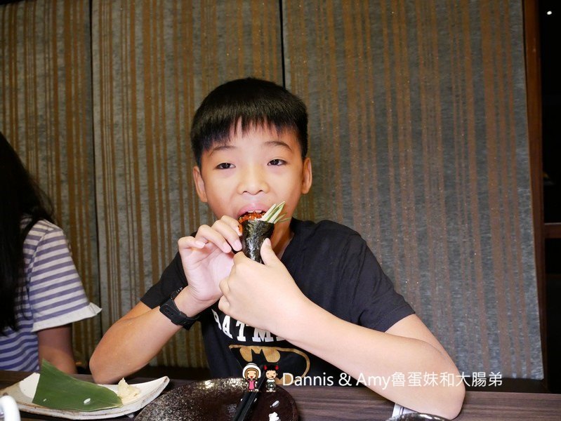 《新竹芙洛麗大飯店》野海壽司日本料理餐廳。握壽司生魚片。產地直送新鮮有青。平日限定優惠分享。家庭公司尾牙春酒聚餐好選擇︱菜單價位,營業時間分享（影片）