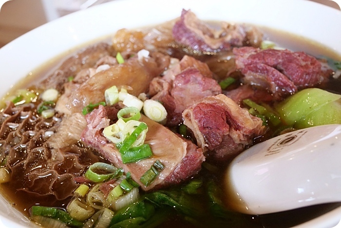 /tmp/phpLEhdhO /tmp/phpLEhdhO