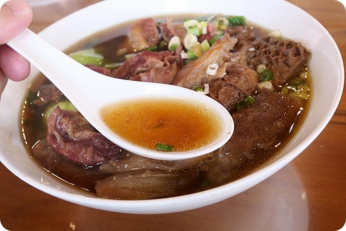 /tmp/phpyNqRoX /tmp/phpyNqRoX