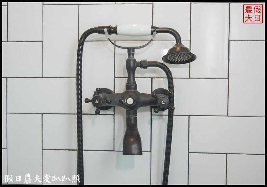 台中住宿 | 黑金文旅．平價消費設計旅店/台中花博/綠川柳川光景藝術展 - 假日農夫愛趴趴照