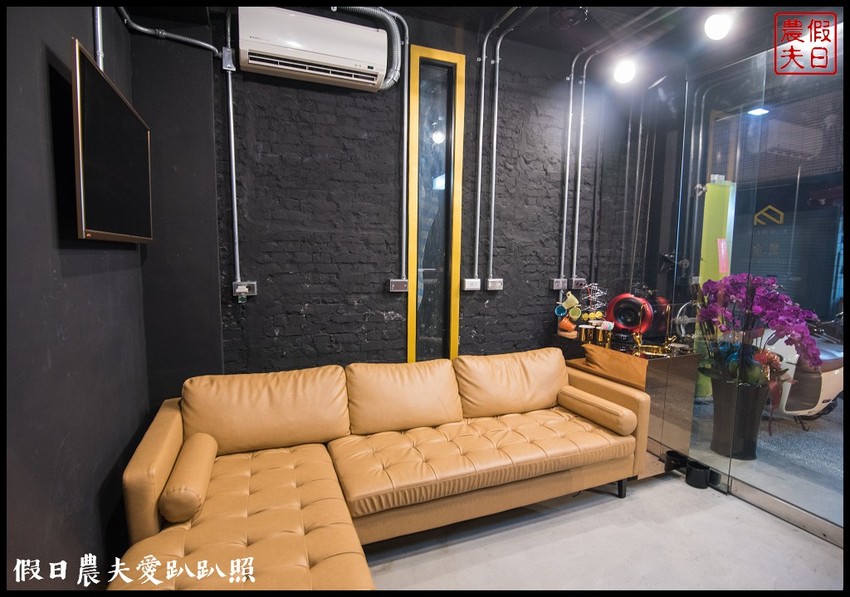 台中住宿 | 黑金文旅．平價消費設計旅店/台中花博/綠川柳川光景藝術展 - 假日農夫愛趴趴照