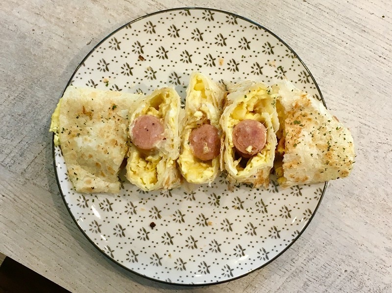 【板橋|新埔站】鳳梨寶堡 Pineapple Baby_傾瀉而下的芋泥讓芋頭控爆走了_厚厚的花生醬狙擊花生控的心