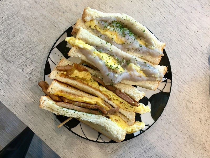 【板橋|新埔站】鳳梨寶堡 Pineapple Baby_傾瀉而下的芋泥讓芋頭控爆走了_厚厚的花生醬狙擊花生控的心