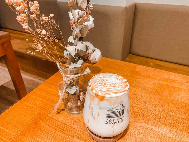 先生千層Sensei｜高雄甜點推薦｜季節限定草莓千層蛋糕