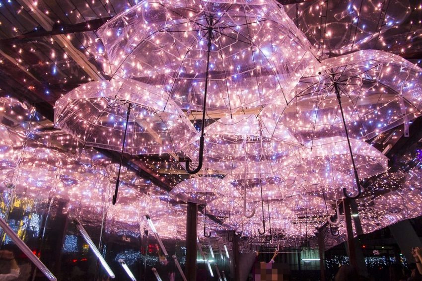 【活動.台北】2018新北市歡樂耶誕城~玩樂攻略看這裡,航向宇宙四大星系燈區,好美好拍、好玩有趣