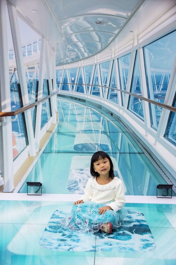 【活動.台北】2018新北市歡樂耶誕城~玩樂攻略看這裡,航向宇宙四大星系燈區,好美好拍、好玩有趣