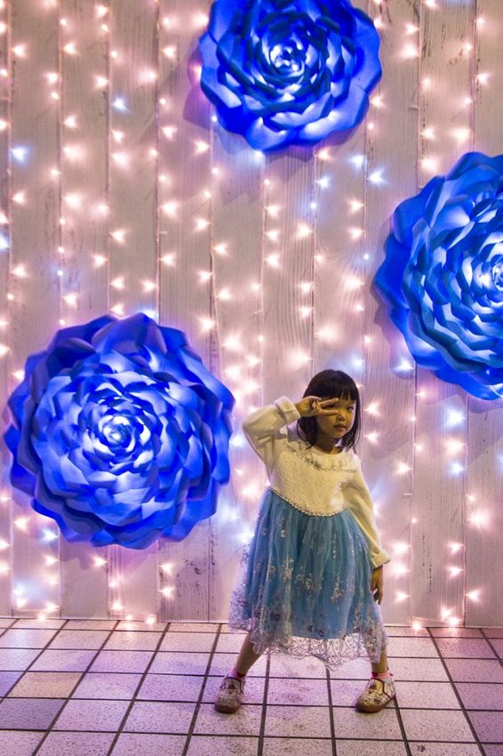 【活動.台北】2018新北市歡樂耶誕城~玩樂攻略看這裡,航向宇宙四大星系燈區,好美好拍、好玩有趣