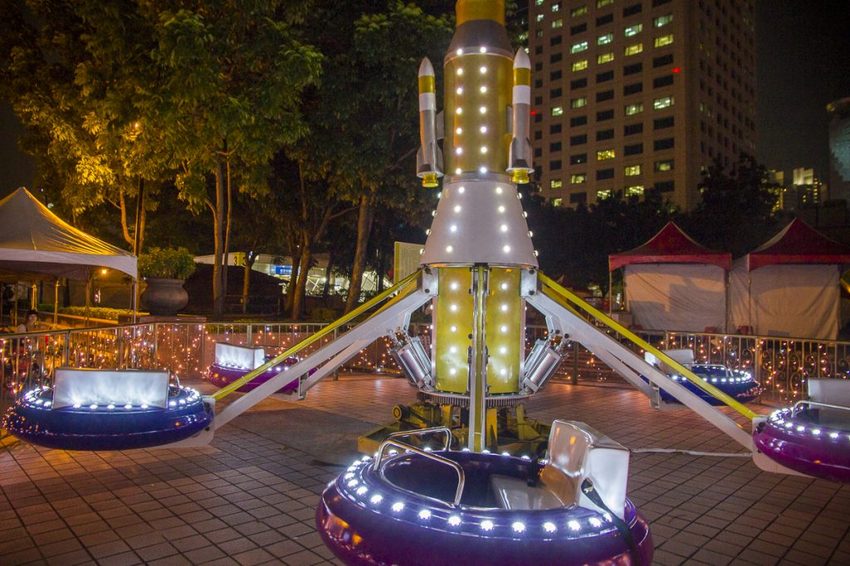 【活動.台北】2018新北市歡樂耶誕城~玩樂攻略看這裡,航向宇宙四大星系燈區,好美好拍、好玩有趣