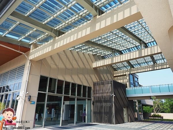 桃園龍潭景點-龍潭圖書館-桃園最大的圖書館,用音樂做主題,帶著孩子來看書吧!!! @民宿女王芽月-美食.旅遊.全台趴趴走