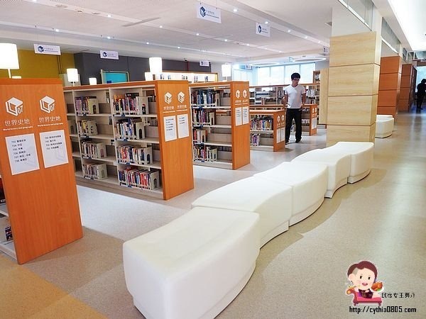 桃園龍潭景點-龍潭圖書館-桃園最大的圖書館,用音樂做主題,帶著孩子來看書吧!!! @民宿女王芽月-美食.旅遊.全台趴趴走