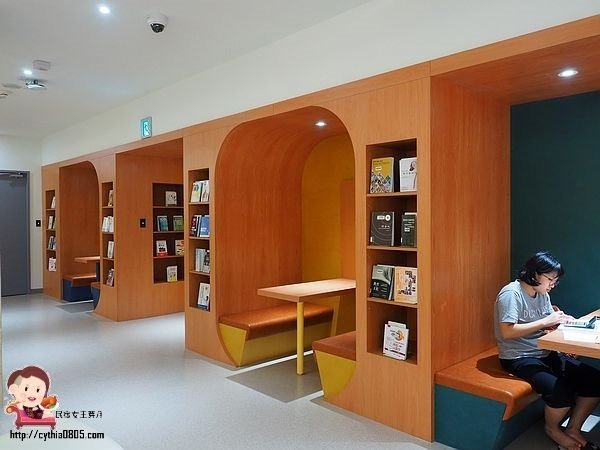 桃園龍潭景點-龍潭圖書館-桃園最大的圖書館,用音樂做主題,帶著孩子來看書吧!!! @民宿女王芽月-美食.旅遊.全台趴趴走