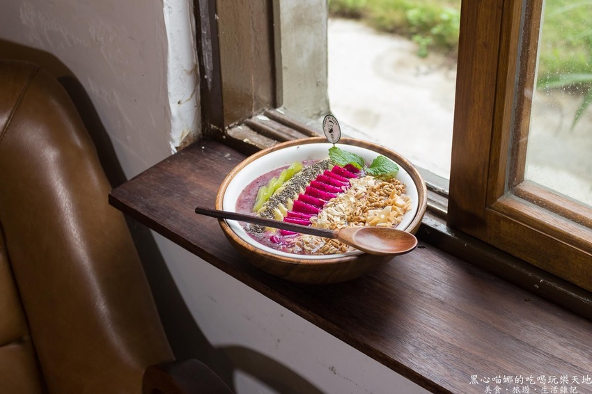 台南北區︱堤貝街咖啡&彩色菠菠台南館　秘巷裡的馥郁咖啡香、現點現採極鮮蔬菜；府城老屋裡，溫暖味蕾、填飽脾胃的輕食咖啡館！