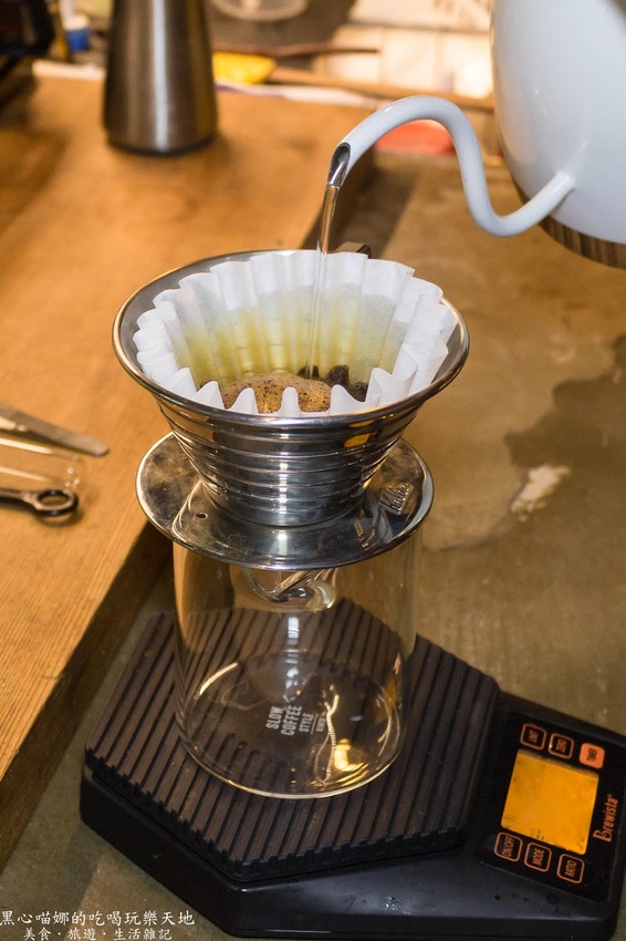 台南北區︱堤貝街咖啡&彩色菠菠台南館　秘巷裡的馥郁咖啡香、現點現採極鮮蔬菜；府城老屋裡，溫暖味蕾、填飽脾胃的輕食咖啡館！