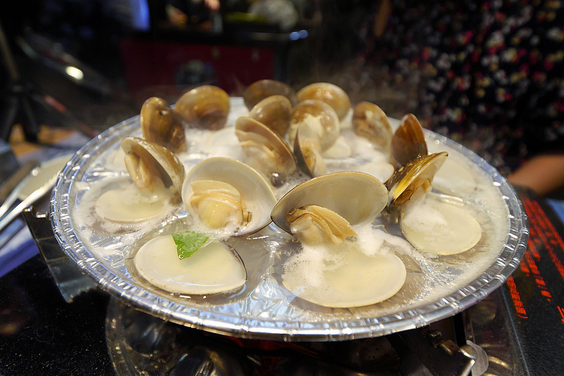 嘉義文化夜市美食｜蜊正站好（鮮烤蛤蜊）