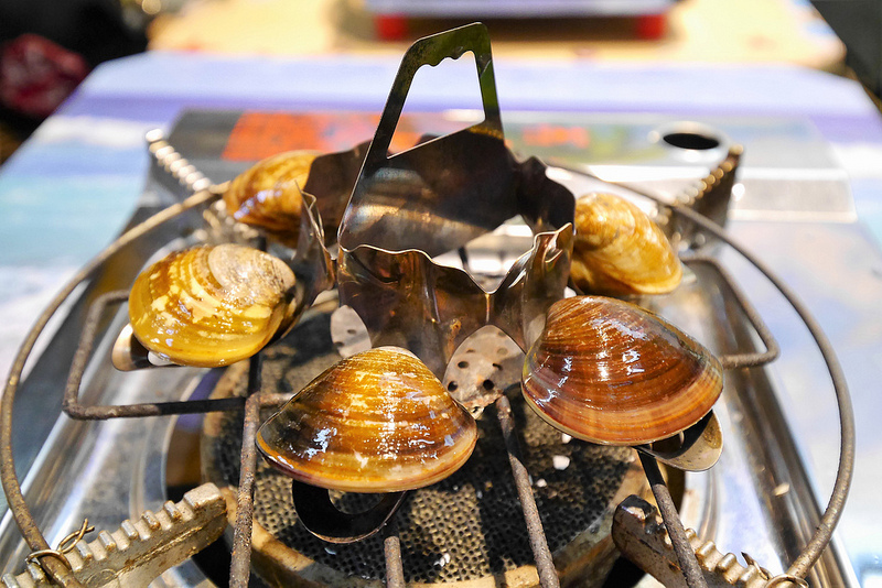 嘉義文化夜市美食｜蜊正站好（鮮烤蛤蜊）