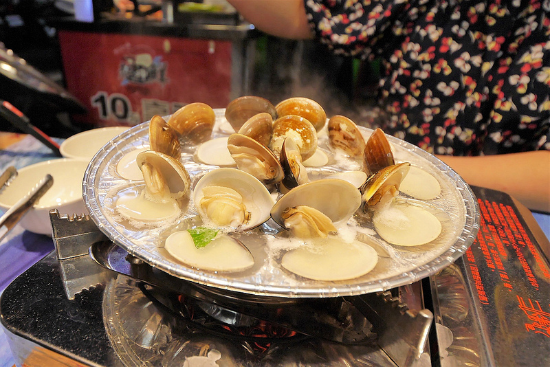 嘉義文化夜市美食｜蜊正站好（鮮烤蛤蜊）