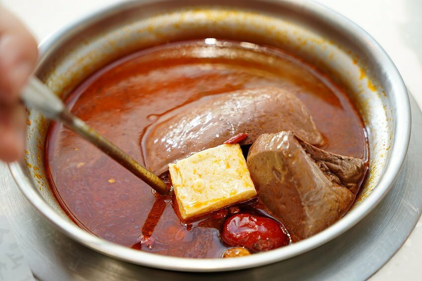 【台北火鍋】天鍋宴.雙人套餐豐富滿料,飲品、冰淇淋、甜點吃到飽!