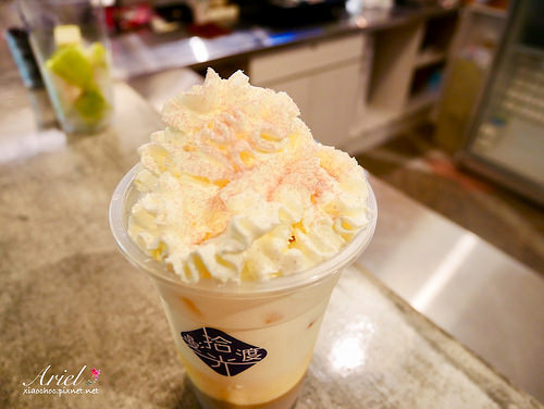 【台南美食】漫渡拾光-西門店 溫馨派開放式裝潢 ‖ 攝影師風格的浪漫飲品 ❤ 逛街累了就來杯療育飲品吧