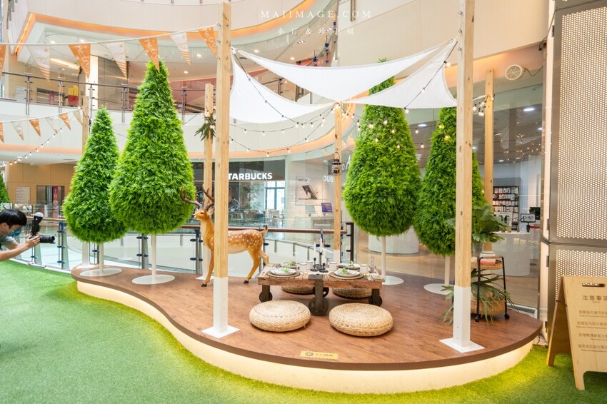 野餐模式啟動！森林系購物商城在大江購物中心，桃園青埔必訪大江購物中心2022春夏裝置藝術亮點滿滿，甜點輕