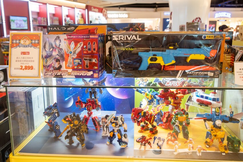 2022新春賀歲最好逛『大江購物中心』,虎力全開送鈔大,桃園青埔美食最齊全,全年免費停車!