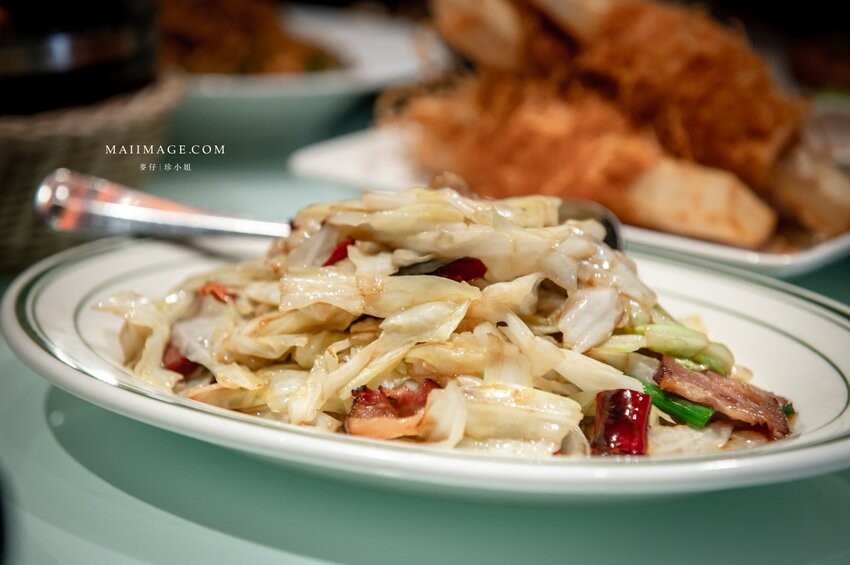 2022新春賀歲最好逛『大江購物中心』,虎力全開送鈔大,桃園青埔美食最齊全,全年免費停車!