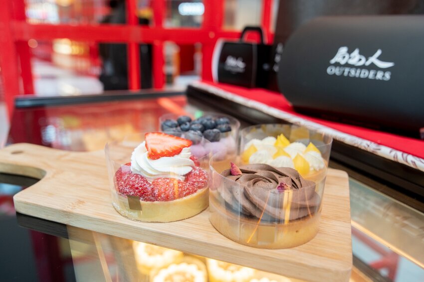 2022新春賀歲最好逛『大江購物中心』,虎力全開送鈔大,桃園青埔美食最齊全,全年免費停車!