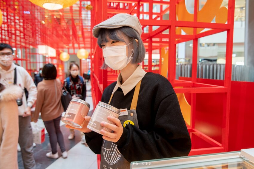 2022新春賀歲最好逛『大江購物中心』,虎力全開送鈔大,桃園青埔美食最齊全,全年免費停車!