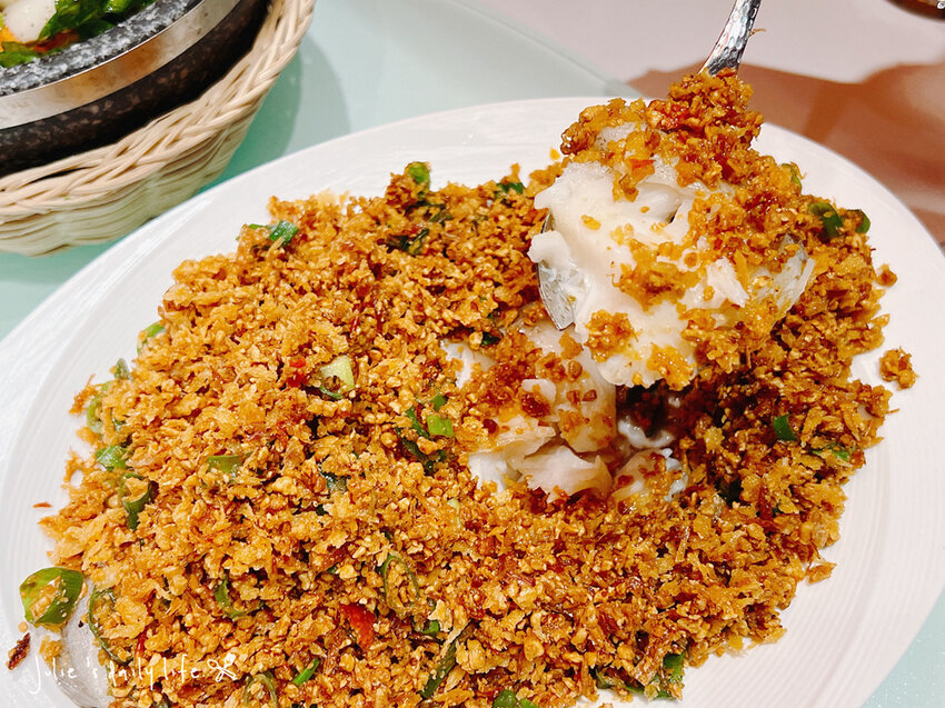 賀歲祭來大江，逛一整天都不夠，桃園青埔美食綠洲，好吃好玩又滿足，快來大江購物中心沾沾春節喜氣！