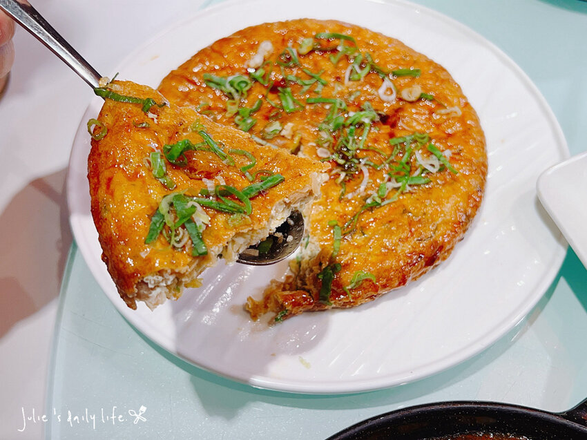 賀歲祭來大江，逛一整天都不夠，桃園青埔美食綠洲，好吃好玩又滿足，快來大江購物中心沾沾春節喜氣！